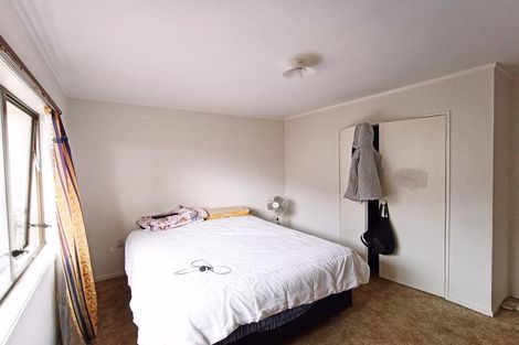 Photo of property in 2/12 Gifford Road, Papatoetoe, Auckland, 2025