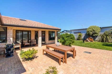 Photo of property in 103 Aston Drive, Waimairi Beach, Christchurch, 8083
