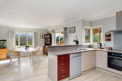 Photo of property in 16 Zachary Place, Welcome Bay, Tauranga, 3112