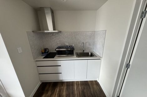 Photo of property in 5 Hea Road, Hobsonville, Auckland, 0616