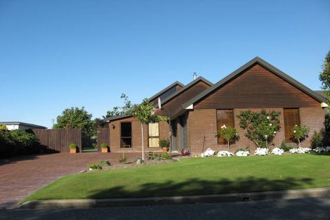 Photo of property in 8 Mountain View Place, Leeston, 7632