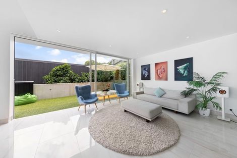 Photo of property in 9 Shirley Road, Grey Lynn, Auckland, 1021