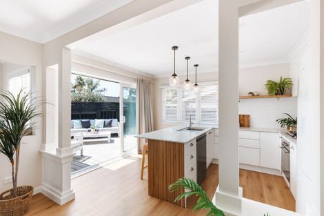 Photo of property in 107a Oceanview Road, Mount Maunganui, 3116