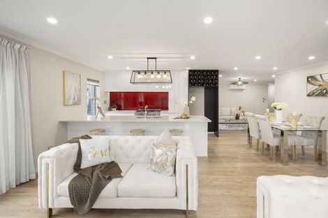 Photo of property in 16 Twin Parks Rise, Papakura, 2110