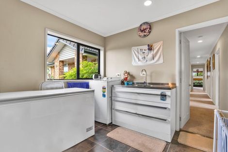 Photo of property in 325a Awai Road, Tarurutangi, New Plymouth, 4372