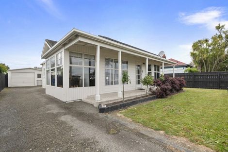 Photo of property in 7 Millar Street, Terrace End, Palmerston North, 4410