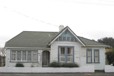 Photo of property in 128 Tukapa Street, Westown, New Plymouth, 4310