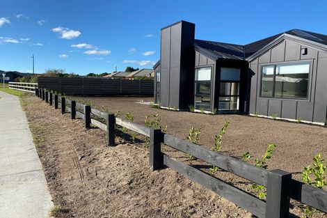 Photo of property in 1 Larches Lane, Kinloch, 3377