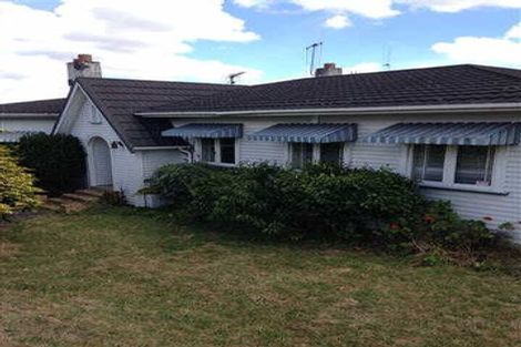 Photo of property in 1 Lake Domain Drive, Frankton, Hamilton, 3204