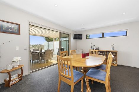 Photo of property in 23 Dalethorpe Avenue, Fairfield, Hamilton, 3214