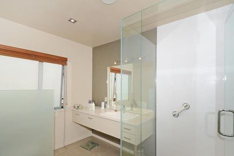 Photo of property in 6 Pempsey Street, Silverstream, Upper Hutt, 5019