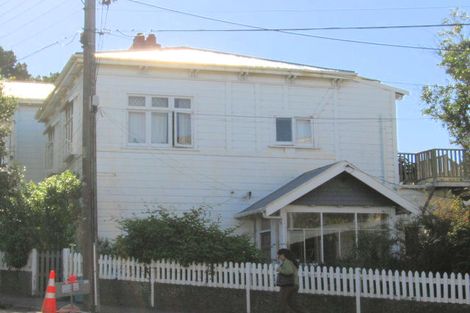 Photo of property in 107 Salamanca Road, Wellington Central, Wellington, 6011