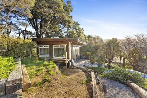 Photo of property in 84 Heretaunga Square, Silverstream, Upper Hutt, 5019