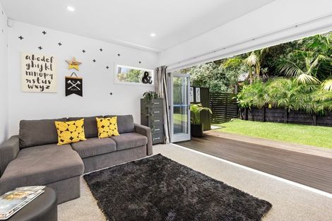 Photo of property in 14 Larchwood Avenue, Westmere, Auckland, 1022