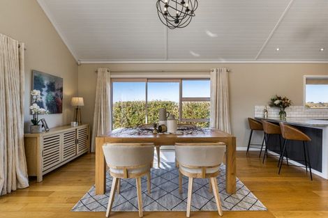 Photo of property in 2 Kirian Lane, Pollok, 2684