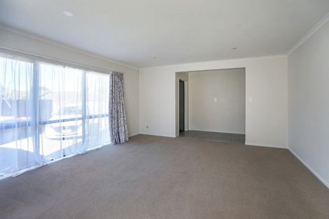 Photo of property in 112a Longford Park Drive, Takanini, 2112
