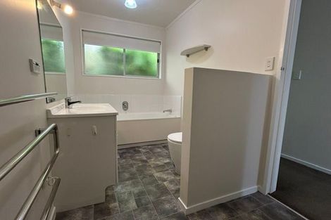 Photo of property in 7b Randolph Road, Crofton Downs, Wellington, 6035