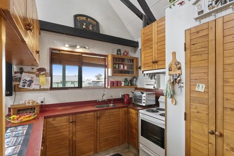 Photo of property in 14 Rimu Street, Levin, 5510