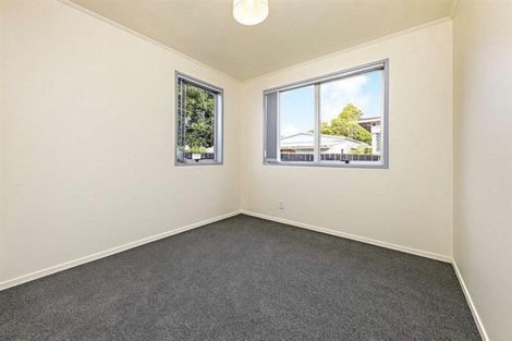Photo of property in 376 Roscommon Road, Clendon Park, Auckland, 2103