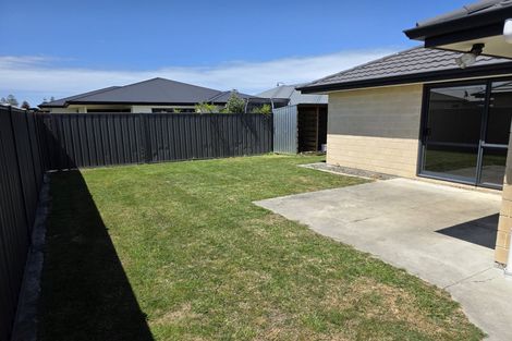 Photo of property in 6 Manganui Place, Te Awa, Napier, 4110