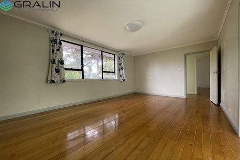 Photo of property in 101 Matipo Road, Te Atatu Peninsula, Auckland, 0610