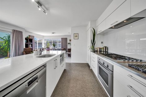 Photo of property in 19c Beach Street, Fitzroy, New Plymouth, 4312