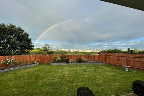 Photo of property in 14 Pelorus Place, Pakuranga, Auckland, 2010