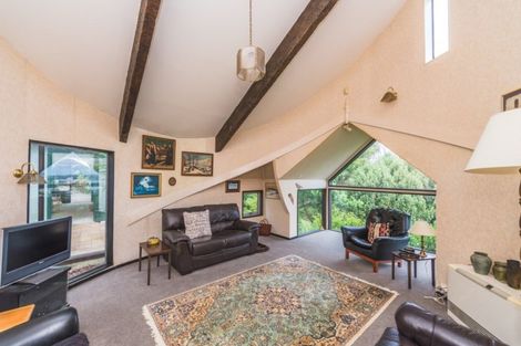 Photo of property in 14 Wairere Road, Bastia Hill, Whanganui, 4500