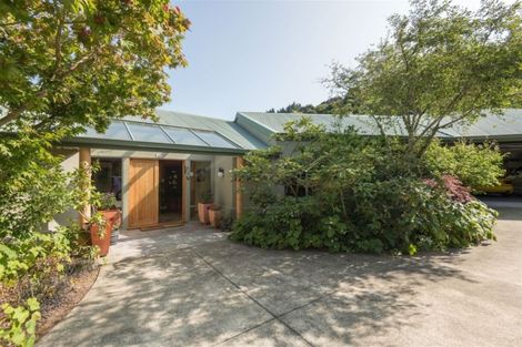Photo of property in 42 Strathaven Place, Atawhai, Nelson, 7010