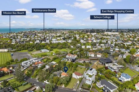 Photo of property in 17 Apihai Street, Orakei, Auckland, 1071