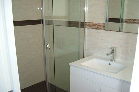 Photo of property in 813 Te Atatu Road, Te Atatu Peninsula, Auckland, 0610