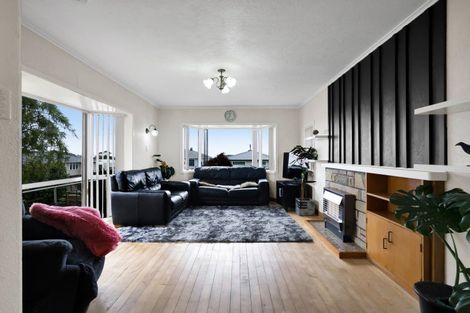 Photo of property in 5 Watene Crescent, Waitara, 4320