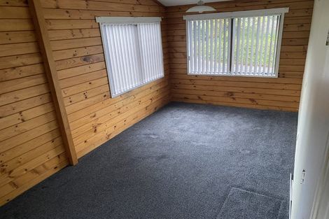 Photo of property in 80 Eugenia Rise, Totara Heights, Auckland, 2105