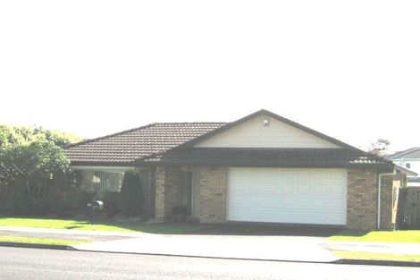 Photo of property in 2/83 Meadowland Drive, Somerville, Auckland, 2014