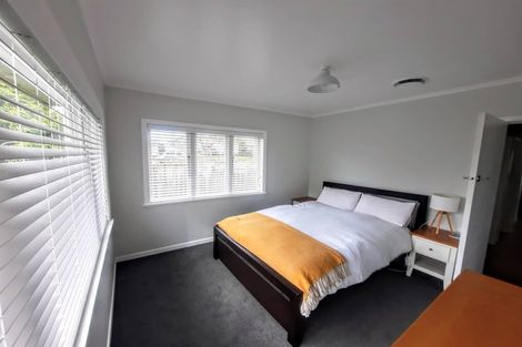 Photo of property in 3b Gazelle Avenue, Beach Haven, Auckland, 0626