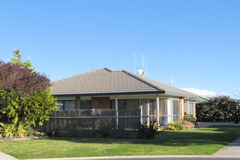 Photo of property in 15 Aldermen Avenue, Papamoa Beach, Papamoa, 3118