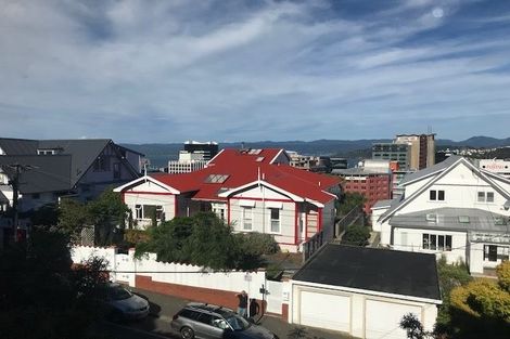 Photo of property in 18 Talavera Terrace, Kelburn, Wellington, 6012