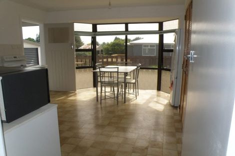 Photo of property in 20 Church Street, Tirau, 3410