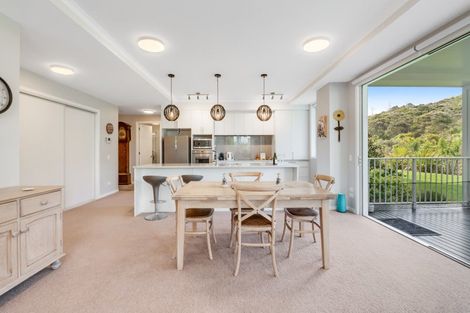Photo of property in 122 Eaves Bush Parade, Orewa, 0931