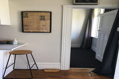 Photo of property in 74 Hargest Crescent, Saint Clair, Dunedin, 9012