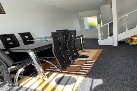 Photo of property in 5/108 Station Road, Papatoetoe, Auckland, 2025