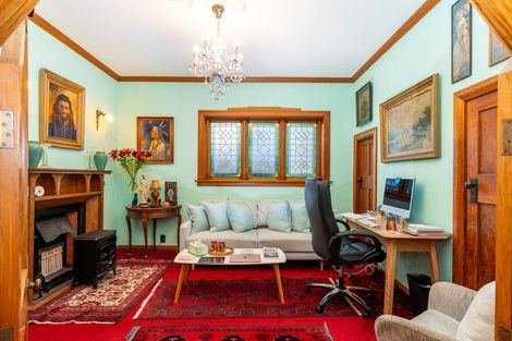 Photo of property in 30 Roxburgh Street, Mount Victoria, Wellington, 6011