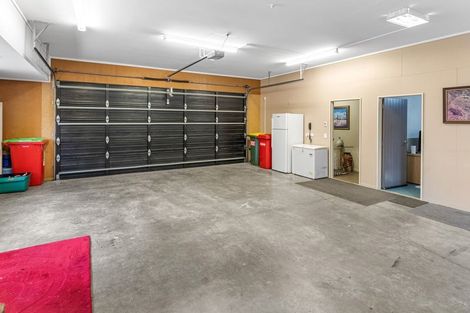 Photo of property in 21 Campion Road, Waikanae Beach, Waikanae, 5036