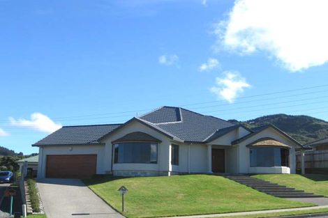 Photo of property in 47 Kirton Drive, Riverstone Terraces, Upper Hutt, 5018