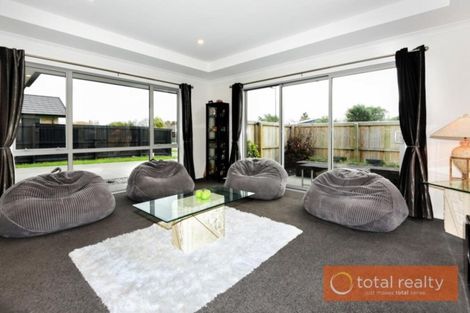 Photo of property in 33 Whincops Road, Halswell, Christchurch, 8025