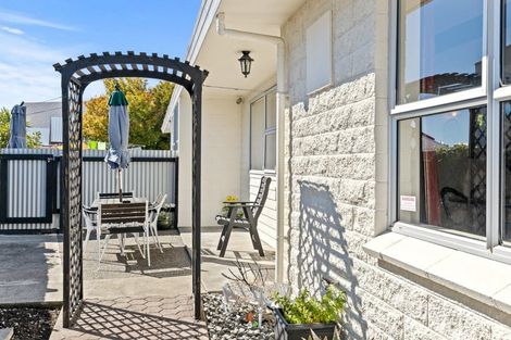 Photo of property in 2/84 Seymour Street, Blenheim, 7201