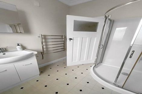 Photo of property in 67 East Street, Feilding, 4702