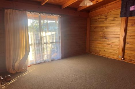 Photo of property in 7 Pukeko Place, Papatoetoe, Auckland, 2025