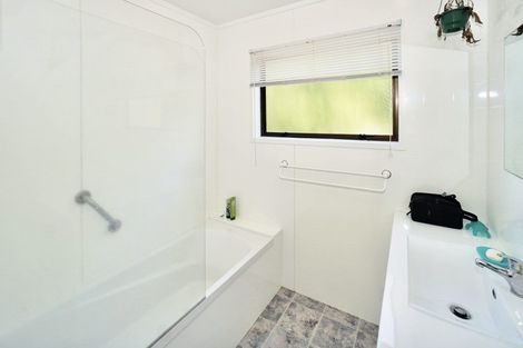 Photo of property in 46 Lee Street, Te Puke, 3119