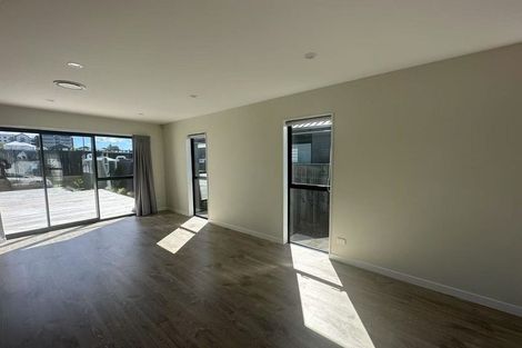 Photo of property in 17 Babina Avenue, Kumeu, 0810